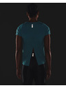 Under Armour Дамска тениска Under Armour IsoChill Run 200 SS
