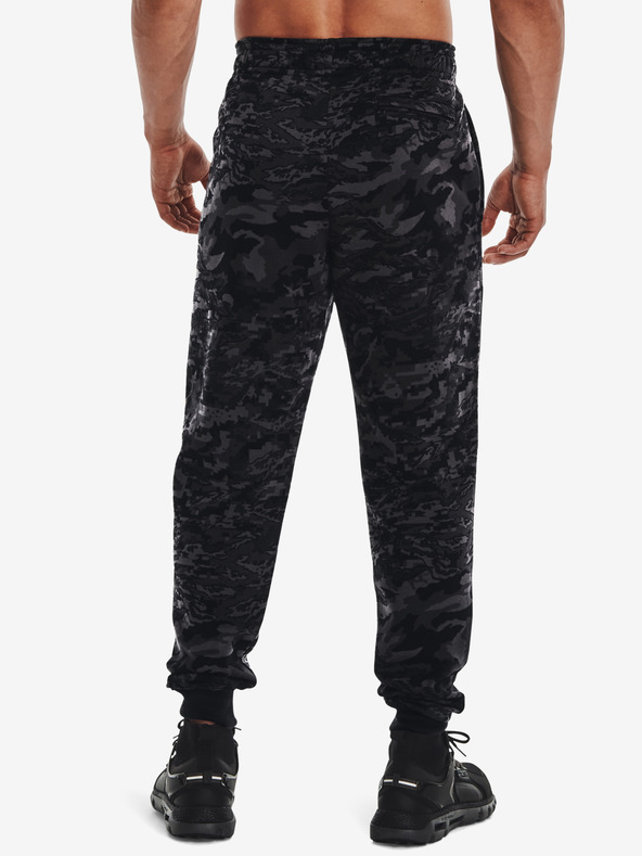 Under Armour Мъжки спортни панталони Under Armour RIVAL FLC CAMO SCRIPT JGR