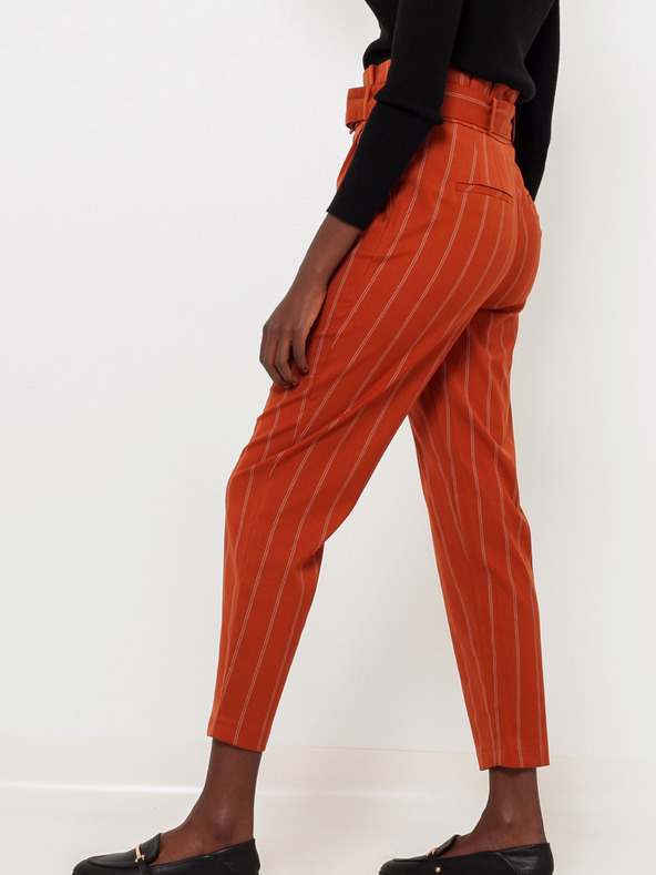 CAMAIEU Оранжев раиран панталон с колан CAMAIEU
