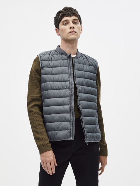 Celio Suless Елек