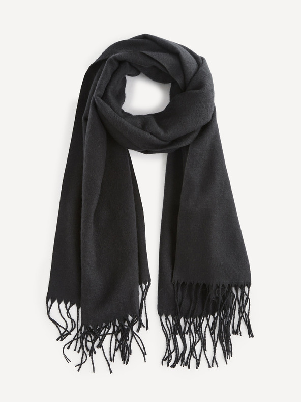 Celio Rifaces Шал