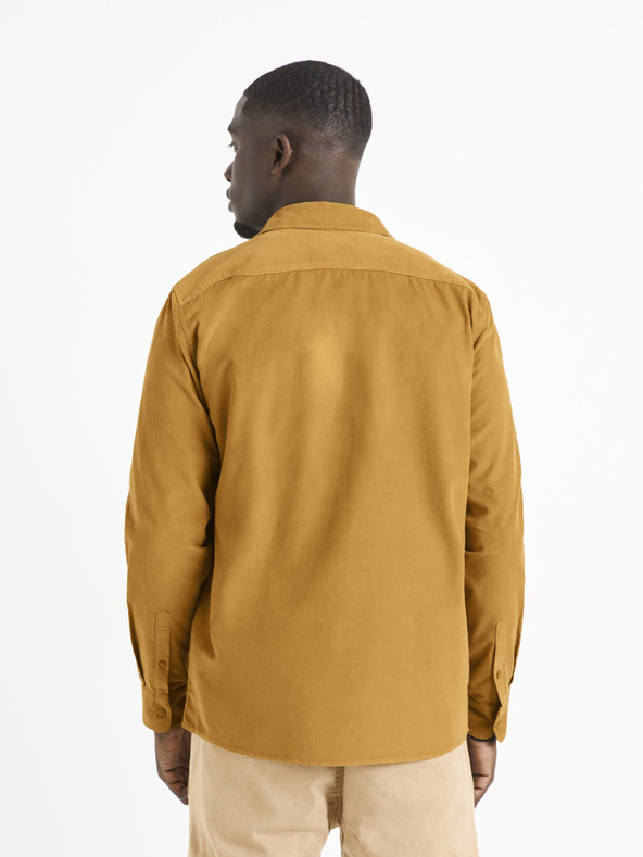 Celio Vamil Риза