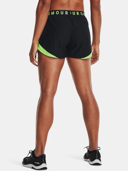 Under Armour Къси панталони Play Up 3.0 на Under Armour за жени