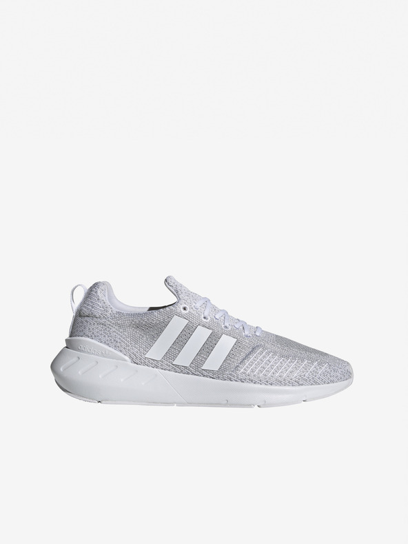 adidas Originals Swift Run 22 Sneakers