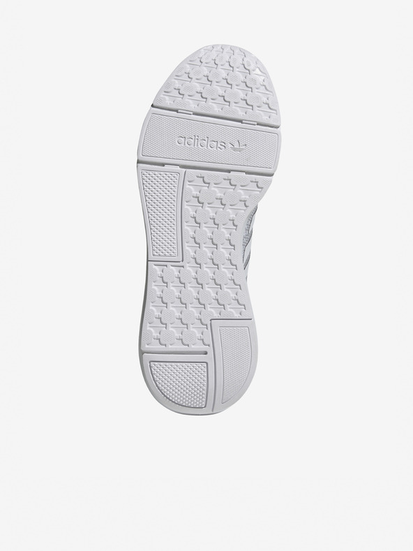 adidas Originals Swift Run 22 Sneakers