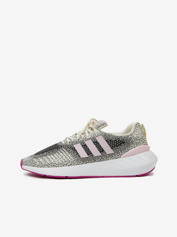 adidas Originals Swift Run 22 Sneakers