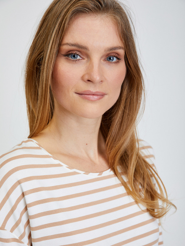 Orsay Бежова тениска с три четвърти ръкав на райе ORSAY