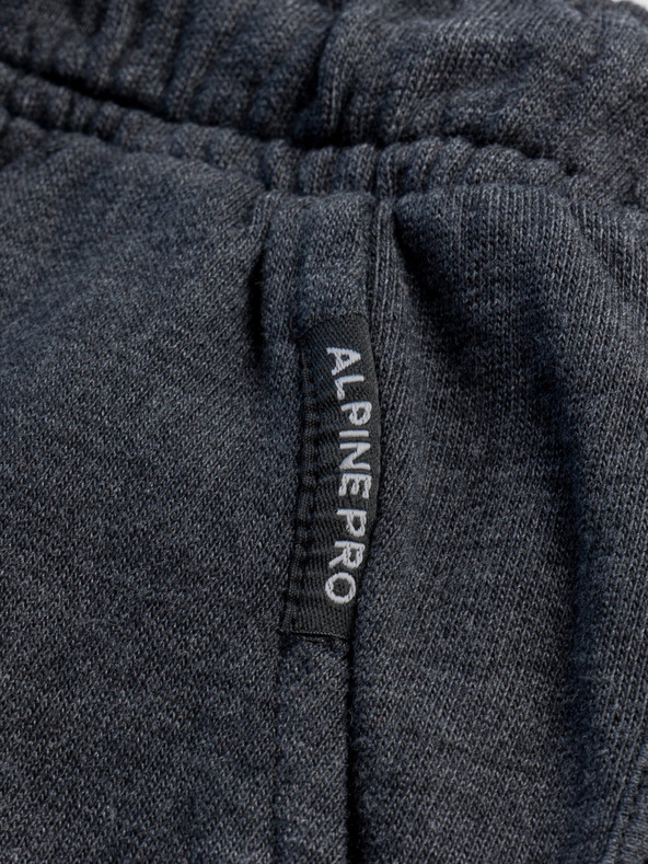 ALPINE PRO Черни дамски къси панталони ALPINE PRO OLEMA