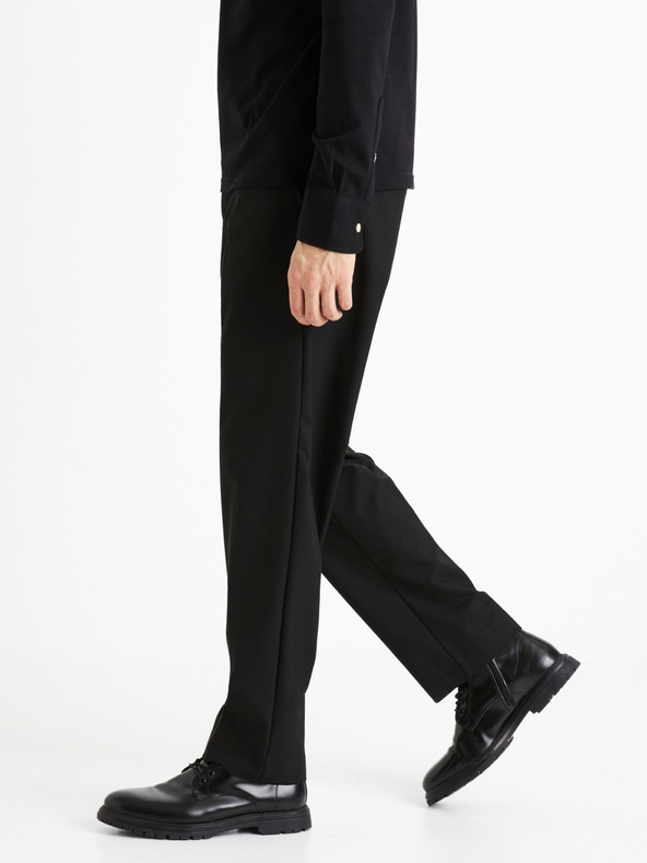 Celio Черен мъжки панталон Celio 24H Dotape