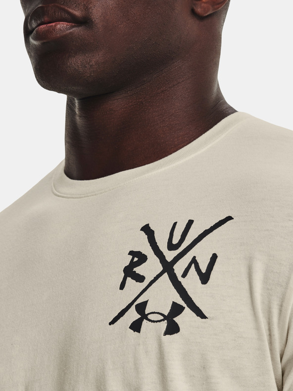 Under Armour Мъжка тениска Under Armour UA Destroy All Miles Tee