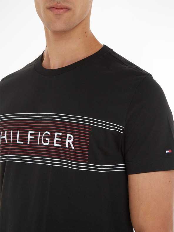 Tommy Hilfiger Brand Love Chest T-shirt