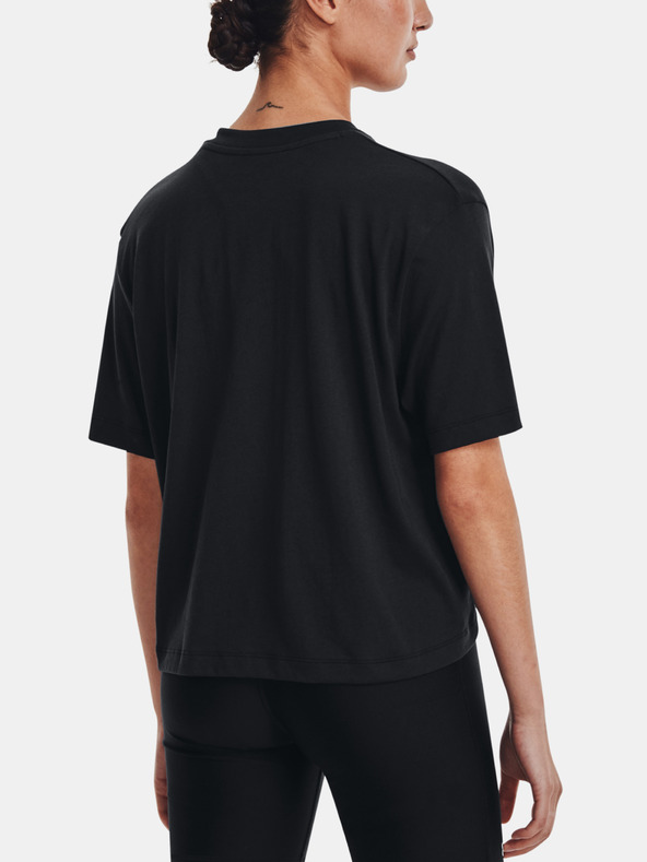Under Armour Дамска тениска Under Armour Live Novelty SS