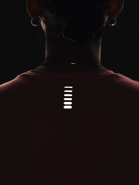 Under Armour Дамска тениска Under Armour UA Iso-Chill Laser Tee