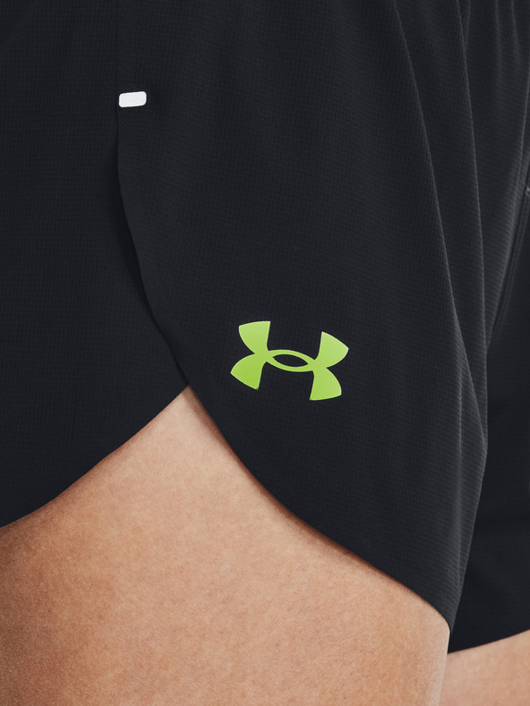 Under Armour Дамски шорти Under Armour UA LIGHTER THAN AIR Short