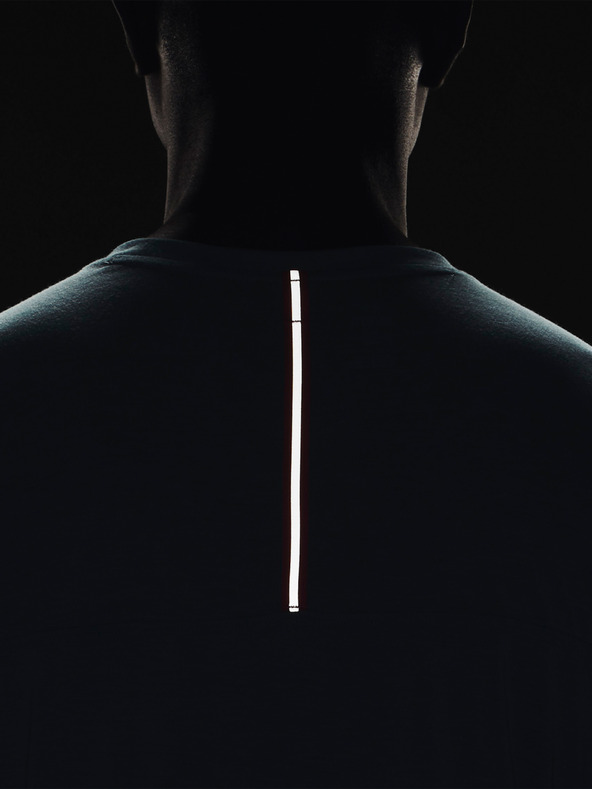 Under Armour Мъжка тениска Under Armour UA RUN ANYWHERE BREEZE LS