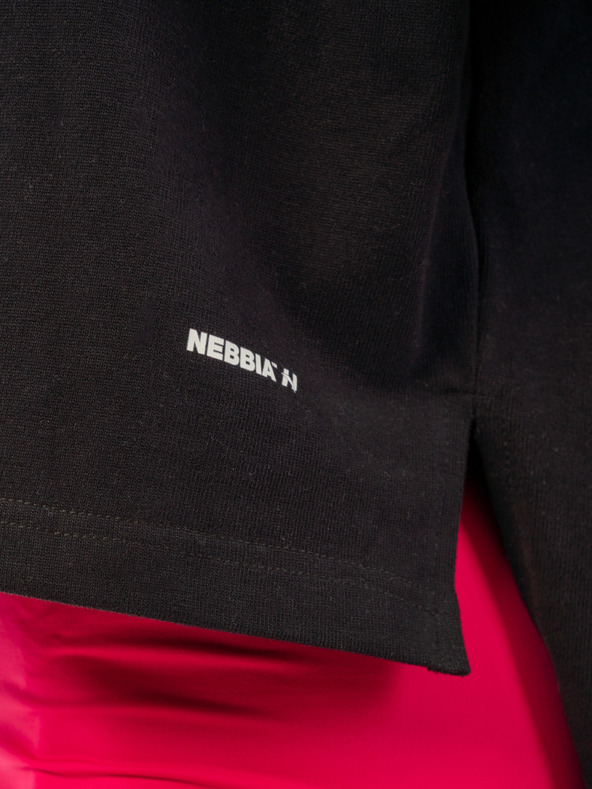 Nebbia The Minimalist T-shirt