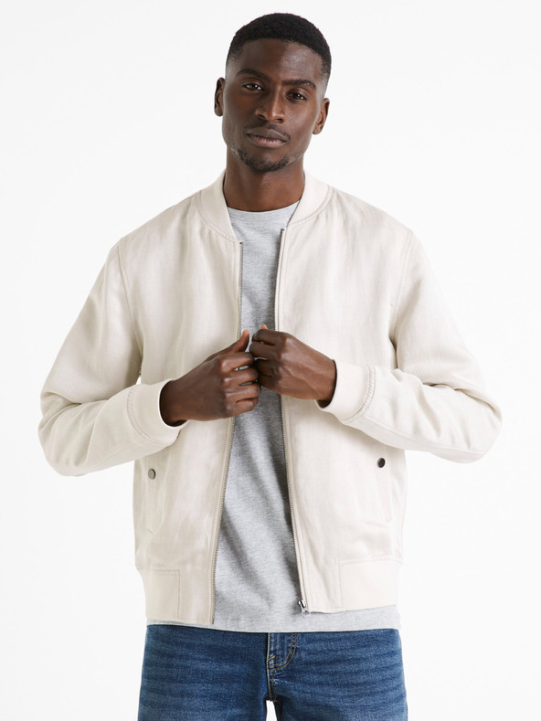 Celio Dulino1 Яке