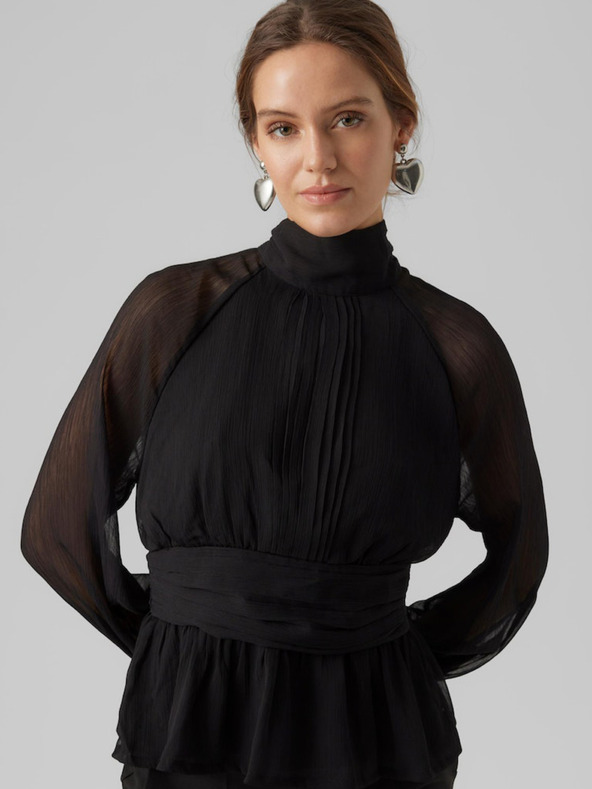 AWARE by VERO MODA Черна дамска блуза AWARE by VERO MODA Gaila