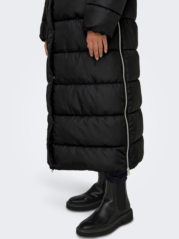 Jacqueline de Yong Duran Палто