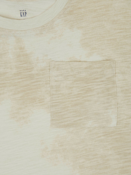 GAP Baby тениска с джобче GAP