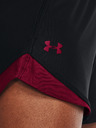 Under Armour Къси панталони Play Up 3.0 на Under Armour за жени