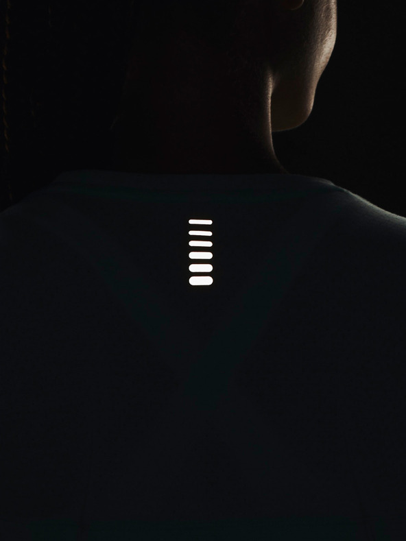 Under Armour Дамска тениска Under Armour UA Streaker SS