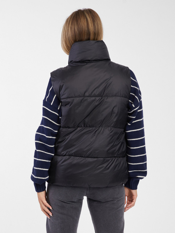 GAP Подплатена жилетка PrimaLoft® GAP