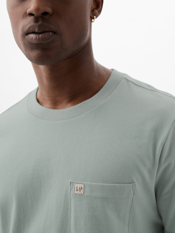 GAP Тениска Gap с джоб