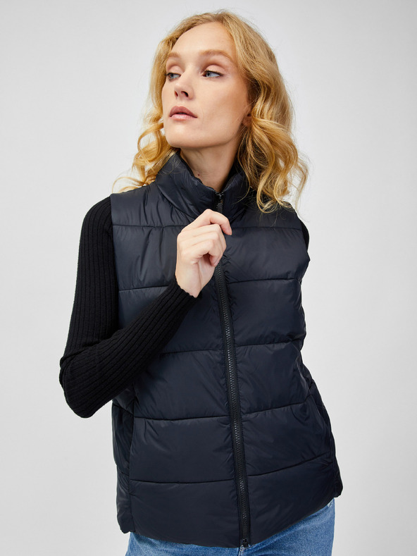 GAP Подплатена жилетка GAP