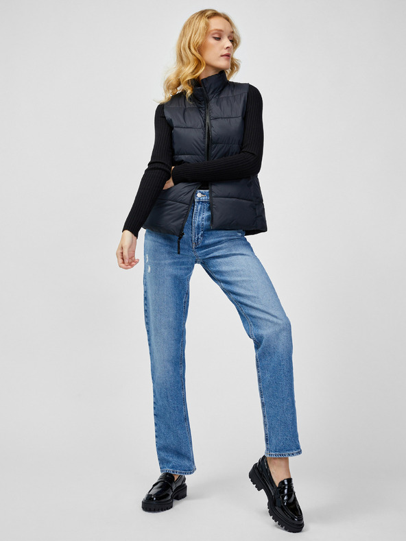 GAP Подплатена жилетка GAP