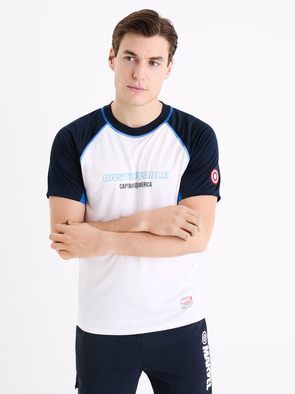 Celio Бяла мъжка спортна тениска Celio Marvel Captain America