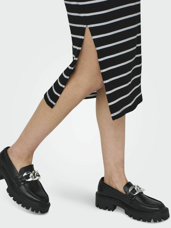 ONLY Черна дамска миди рокля на райета ONLY Belfast