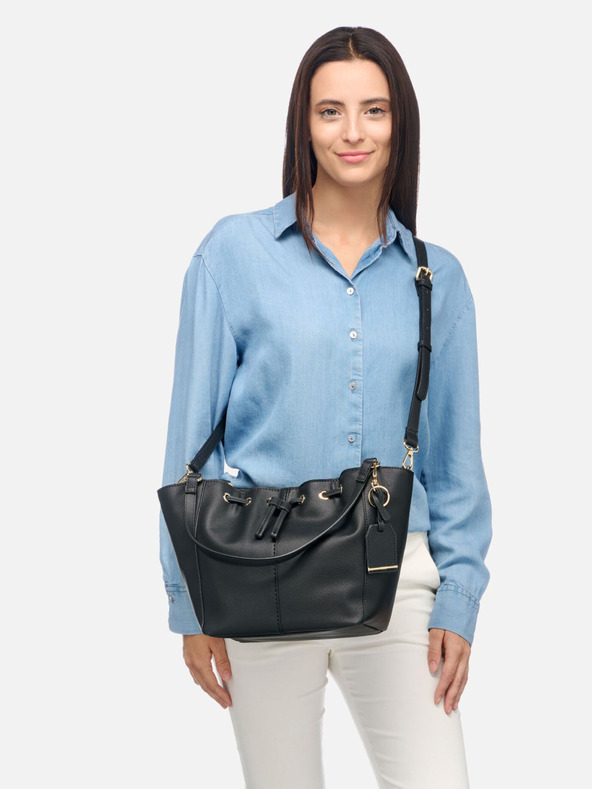 Geox Черна дамска чанта Geox Daphner