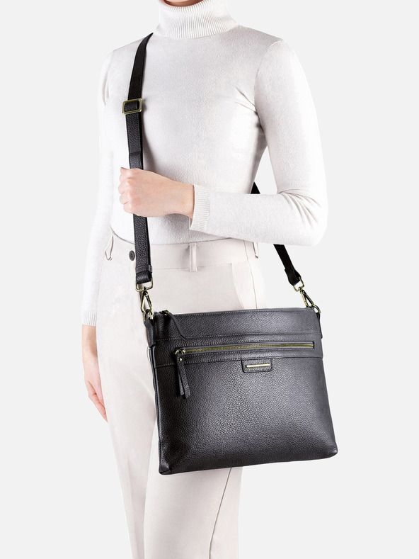 Geox Черна дамска чанта Geox Corinne