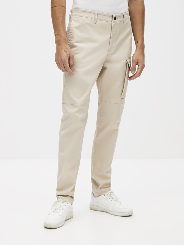 Celio Бежови панталони Celio Sokargo