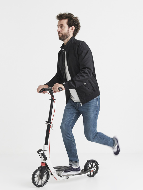 Celio Черно олекотено яке Celio Vucotton