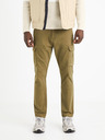 Celio Мъжки панталони Celio Volcan в цвят каки