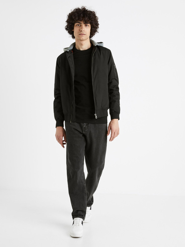 Celio Черен мъжки бомбър с качулка Celio Cujameshoo