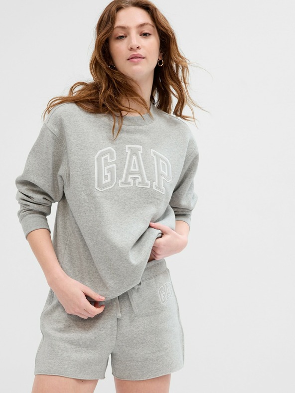 GAP Овърсайз суитчър с логото на GAP