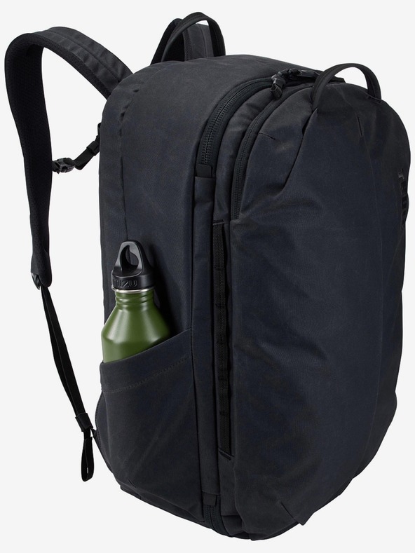 Thule Черна пътническа раница Thule Aion 40 л