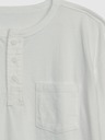 GAP Детска тениска с джобче GAP