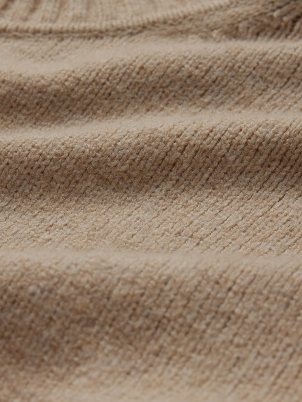 GAP Бебешки пуловер CashSoft с голям размер GAP