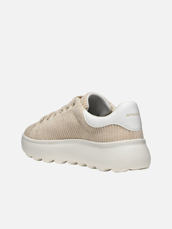 Geox Бежови Geox Spherica EC4.1 дамски маратонки