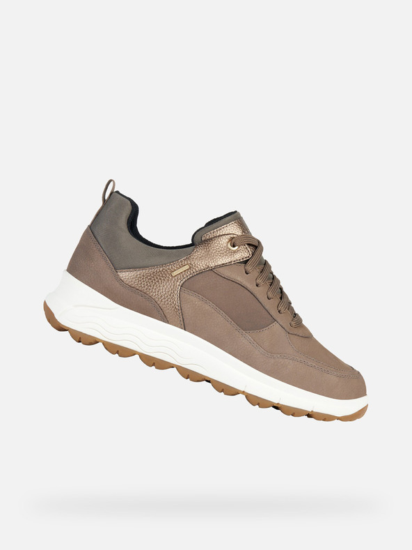 Geox Кафяви дамски маратонки Geox Spherica 4x4 b abx