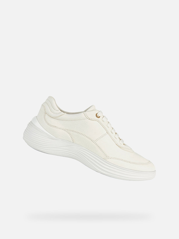 Geox Бели дамски маратонки Geox Fluctis