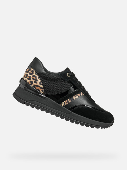 Geox Черни дамски маратонки Geox Desya