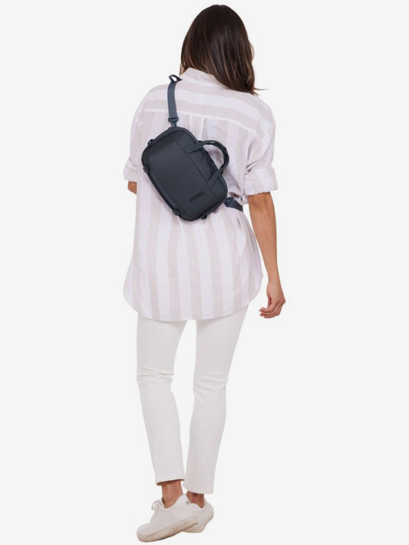 Thule Тъмно сива чанта за рамо Thule Subterra 2 5L