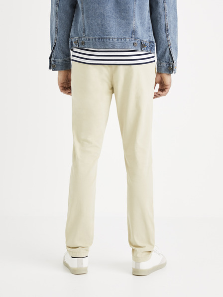 Celio Кремави панталони тип "чино" Celio Roprime