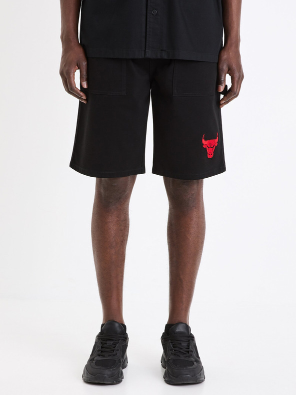Celio Черни мъжки къси панталони Celio NBA Chicago Bulls