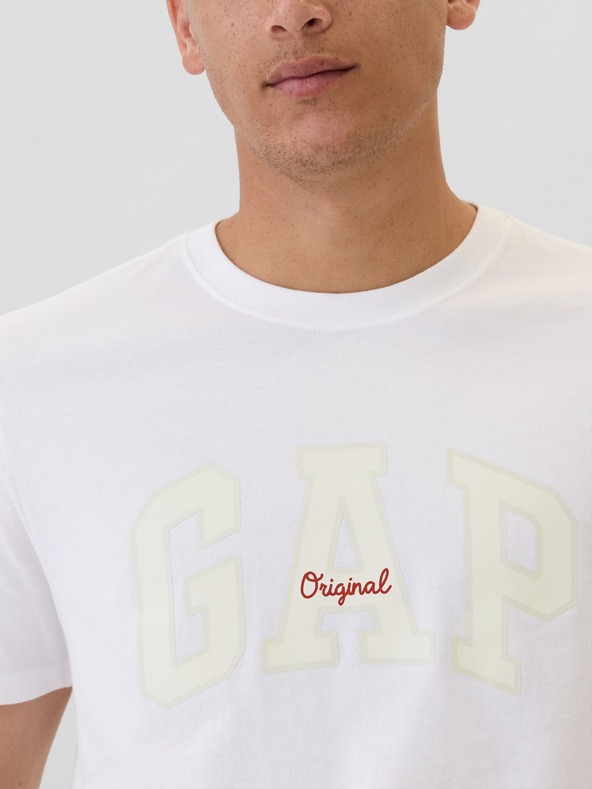 GAP Тениска с логото на GAP